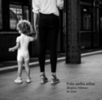 Paperback Fr?n Andra Sidan Minimalist_portfolio_7x7 (3) [Swedish] Book