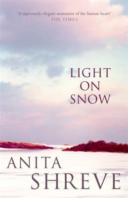 Light on Snow [Large Print] 0316877336 Book Cover