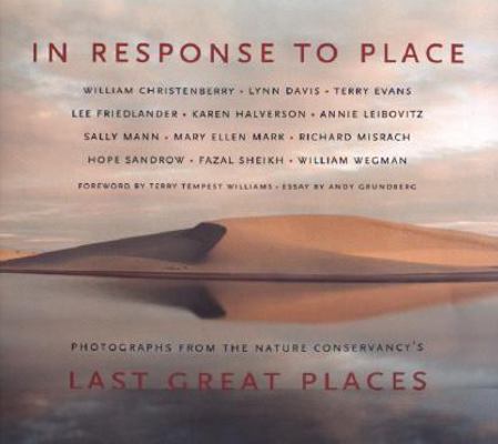 In Response to Place: Photographs from the Natu... 0821227408 Book Cover