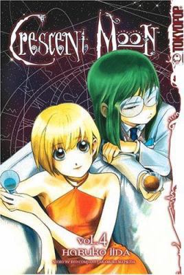 Crescent Moon, Volume 4 1591827957 Book Cover