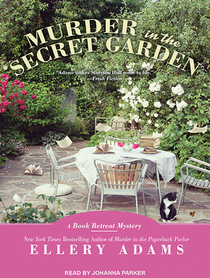 Murder in the Secret Garden 1515950387 Book Cover