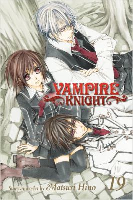 Vampire Knight, Volume 19 [With Last Night: Vam... 1421576058 Book Cover