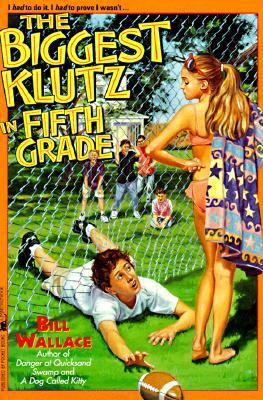 The Biggest Klutz in Fifth Grade 0671869701 Book Cover