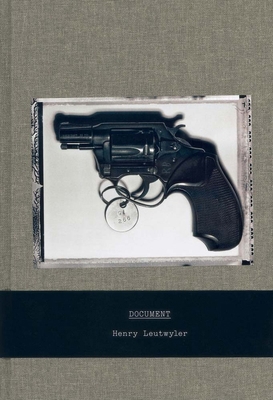 Henry Leutwyler: Document 3869309695 Book Cover