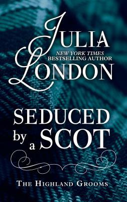 Seduced by a Scot [Large Print] 1432866311 Book Cover