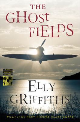 The Ghost Fields 0544330145 Book Cover