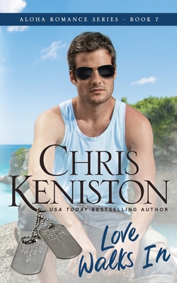 Love Walks In: Beach Read Edition 1942561733 Book Cover