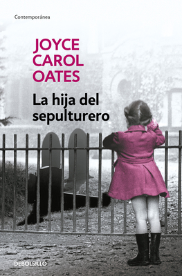 La Hija del Sepulturero / The Gravedigger's Dau... [Spanish] 6073173962 Book Cover