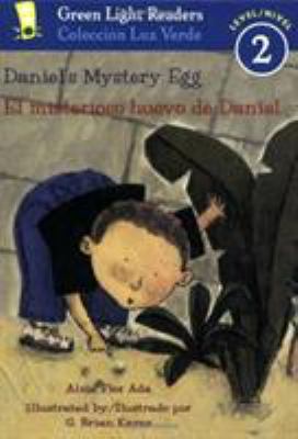 Daniel's Mystery Egg/El Misterioso Huevo de Dan... [Spanish] 0152059717 Book Cover