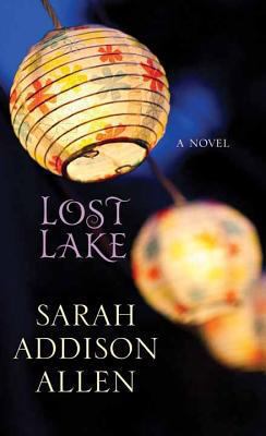 Lost Lake [Large Print] 1628990074 Book Cover