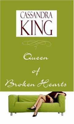 Queen of Broken Hearts [Large Print] 1585479179 Book Cover