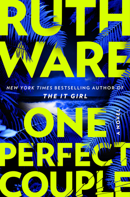 One Perfect Couple [Large Print] B0CRS3VZVJ Book Cover