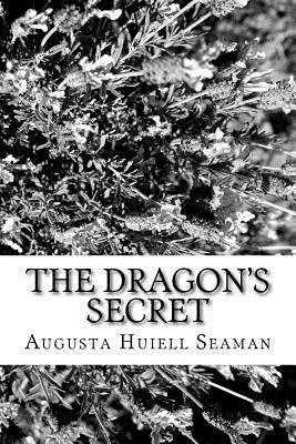 The Dragon's Secret 1982085339 Book Cover