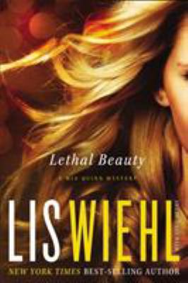 Lethal Beauty: A MIA Quinn Mystery 1595549080 Book Cover