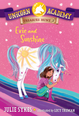 Unicorn Academy Treasure Hunt #2: Evie and Suns... 0593571452 Book Cover