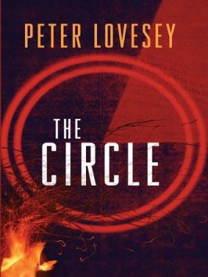 The Circle [Large Print] 0786280999 Book Cover