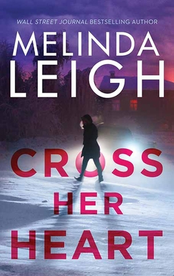 Cross Her Heart [Large Print] 1643587927 Book Cover