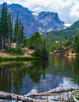 Paperback Notebook: Rocky Mountains Canada Canadian lake landscape beautiful Book