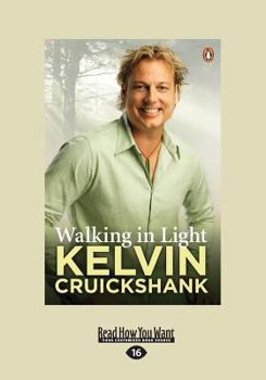 Paperback Walking in Light (Large Print 16pt) [Large Print] Book