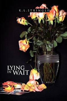 Paperback Lying in Wait Book
