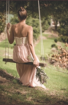 Paperback Fields of Glory Book