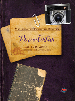 Paperback Periodistas: Journalists [Spanish] Book