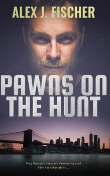 Paperback Pawns on the Hunt Book