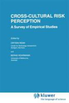 Hardcover Cross-Cultural Risk Perception: A Survey of Empirical Studies Book