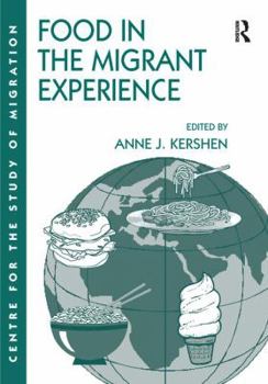 Paperback Food in the Migrant Experience Book