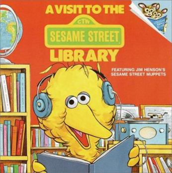 Paperback A Visit to the Sesame Street Library Book