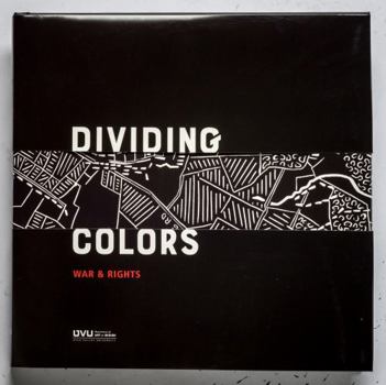 Hardcover Dividing Colors | War & Rights Book