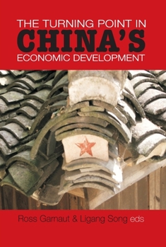 Paperback The Turning Point in China's Economic Development Book