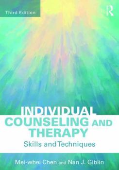 Paperback Individual Counseling and Therapy: Skills and Techniques Book