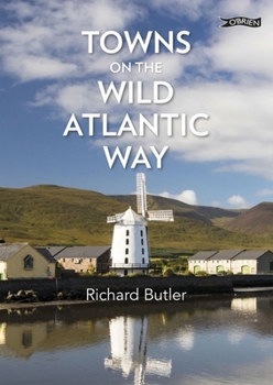 Paperback Towns on the Wild Atlantic Way Book
