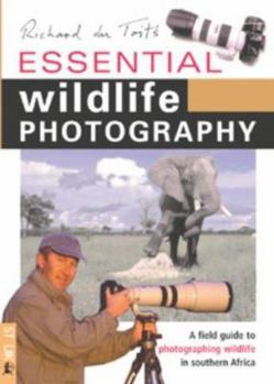 Paperback Essential Wildlife Photography Book