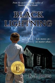 Paperback Black Lightning Book