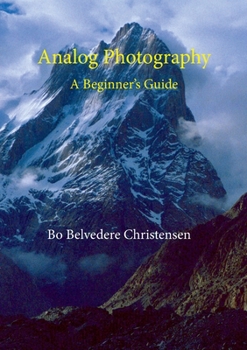 Paperback Analog Photography: A Beginner's Guide Book