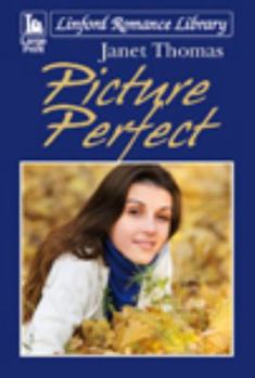 Paperback Picture Perfect [Large Print] Book