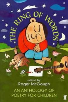Paperback The Ring of Words : An Anthology of Poetry for Children Book