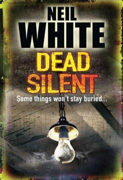 Paperback Dead Silent Book