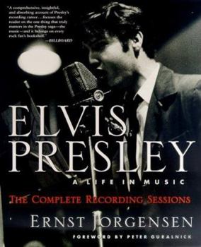 Paperback Elvis Presley: A Life in Music Book
