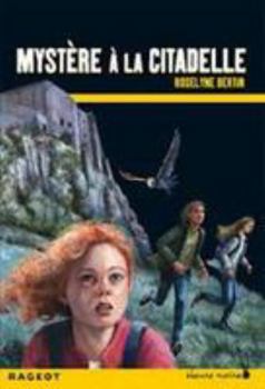 Paperback Mystère à la citadelle (Heure noire) [French] Book