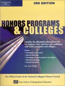 Paperback Peterson's Honors Programs Book