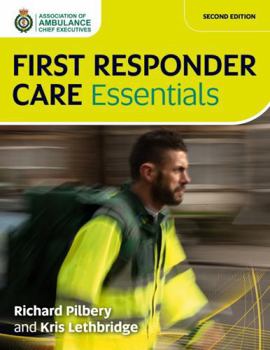 Paperback Class Professional First Responder Care Essentials. Book