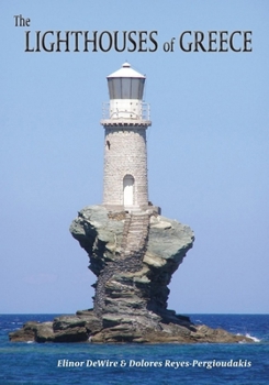 Paperback The Lighthouses of Greece Book