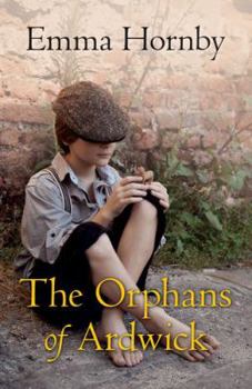 Hardcover The Orphans of Ardwick [Large Print] Book