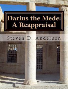 Paperback Darius the Mede: A Reappraisal Book