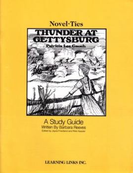 Paperback Thunder at Gettysburg Book