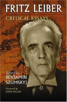 Paperback Fritz Leiber: Critical Essays Book