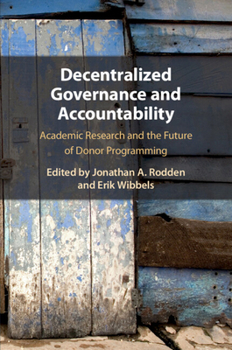 Paperback Decentralized Governance and Accountability Book